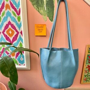 PORTLAND LEATHER GOODS Dream Blue Devan Leather Shoulder Bag